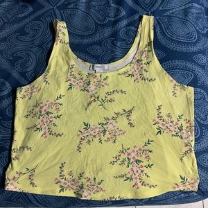 Buy 1 Get 1 Free Crop top